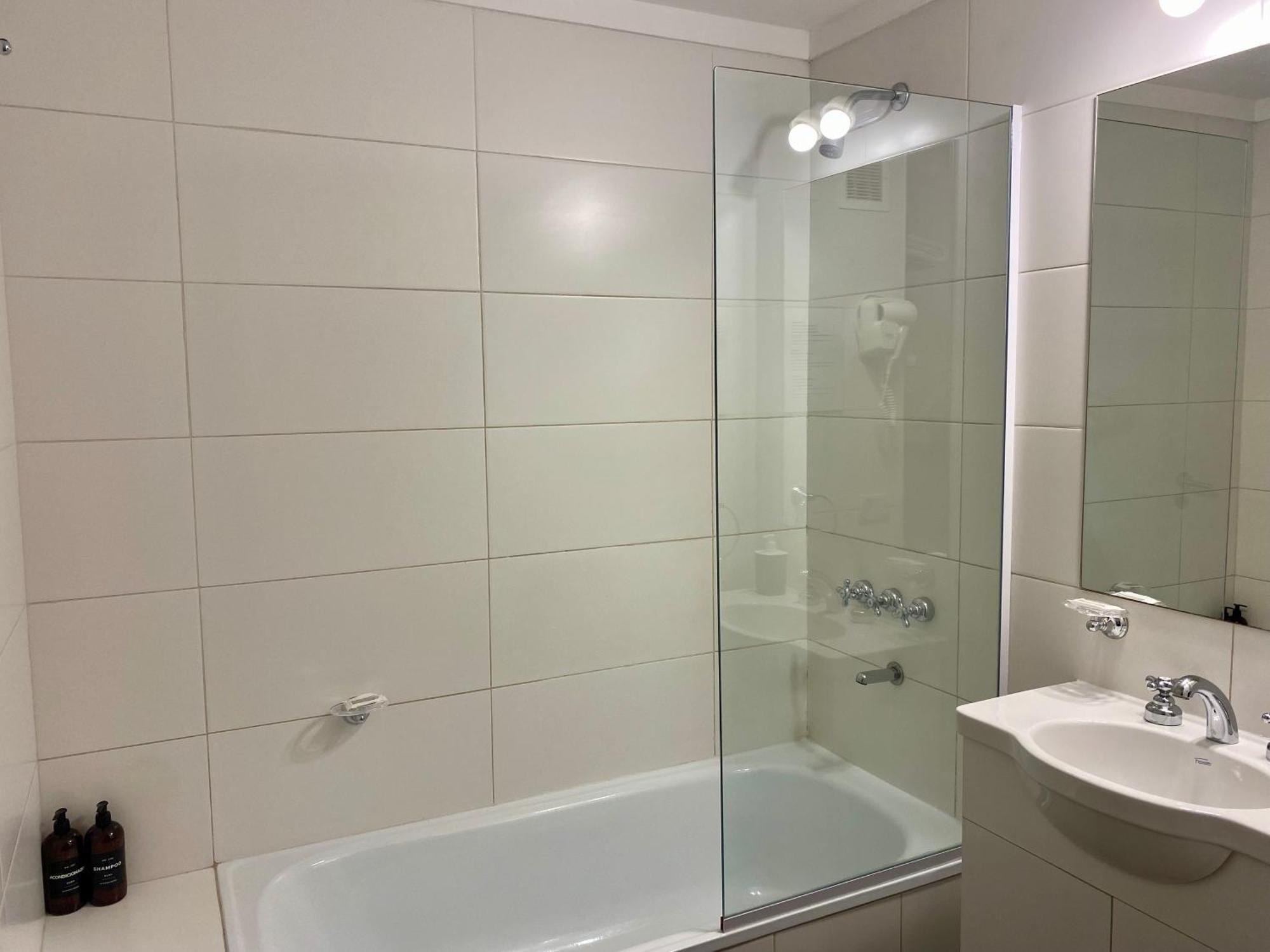 Apartamento Centrico Y Moderno Con Balcon, Piscina, Gimnasio Y Laundry Buenos Aires Exterior photo